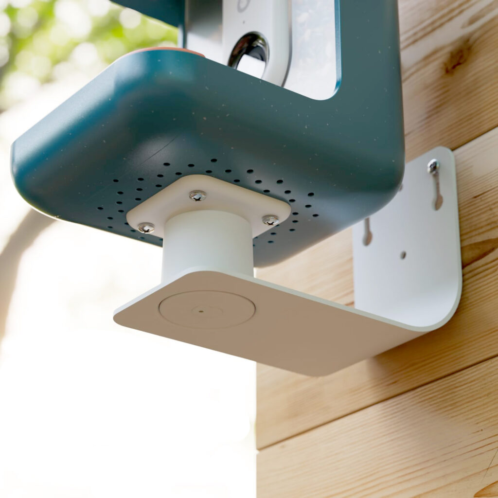 Bird Buddy Original Wall Mount-1