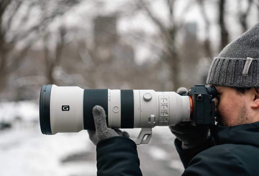 Sony FE 400-800mm f/6.3-8 G OSS Super-Telephoto Zoom Lens