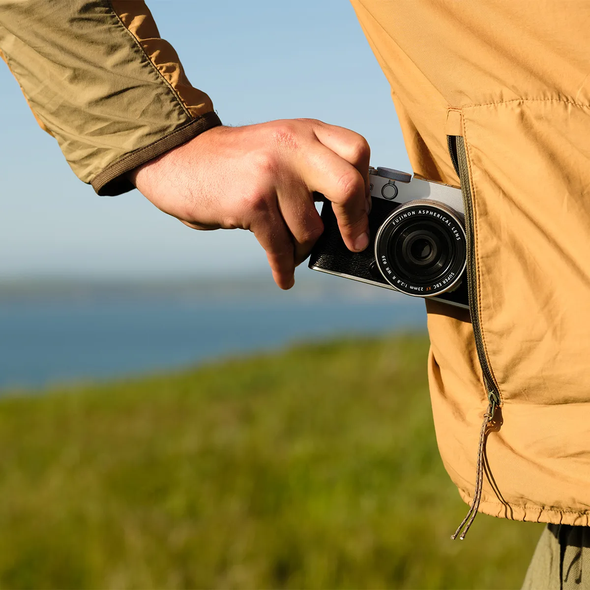 FUJIFILM X-E5 silver