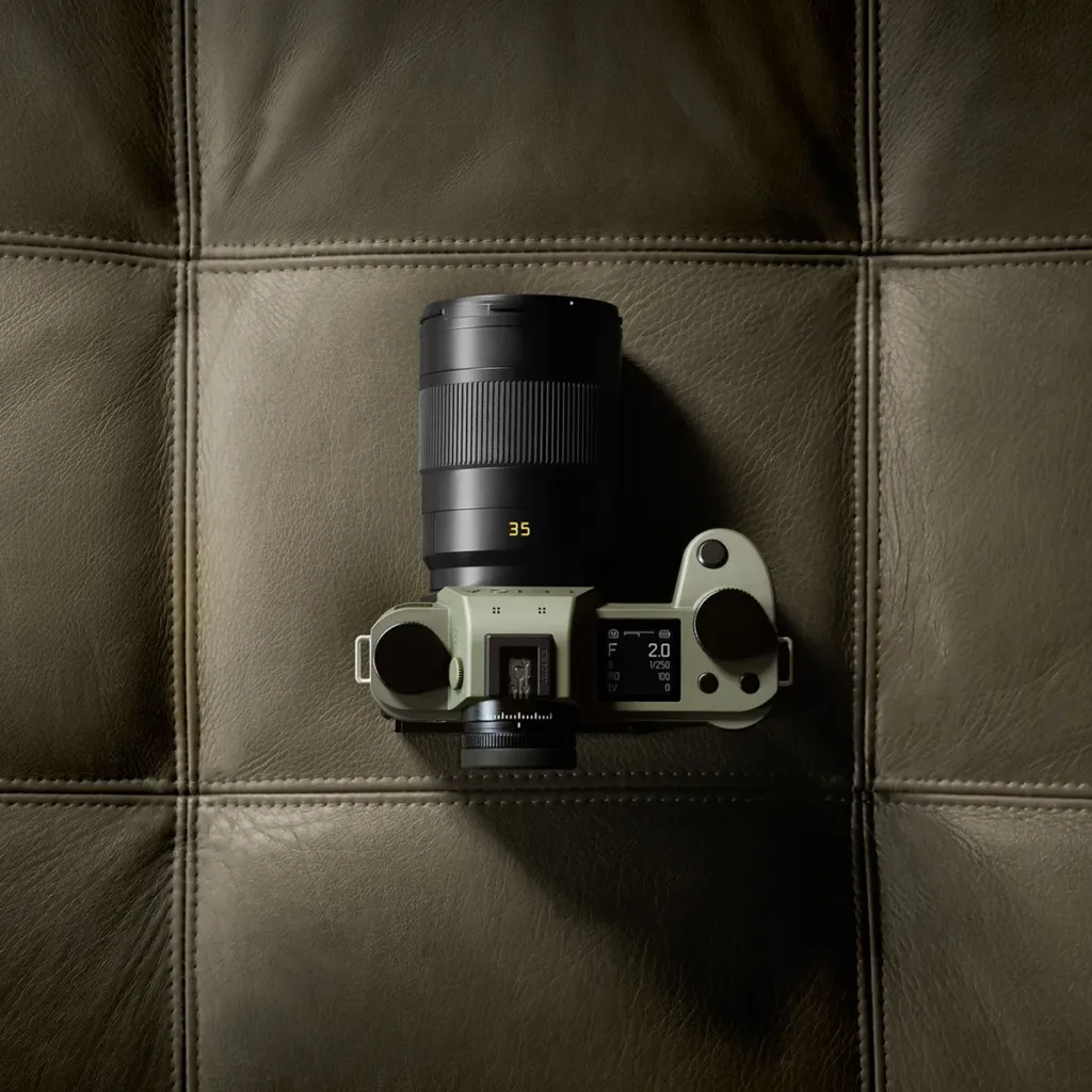 leica-sl3-reporter-mirrorless-camera Featured 7